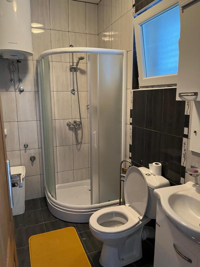 Ferienwohnung Apartman Iskra Bijela Exterior foto