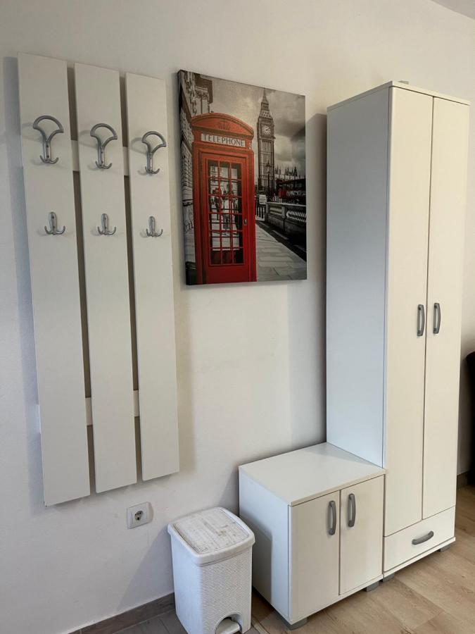 Ferienwohnung Apartman Iskra Bijela Exterior foto